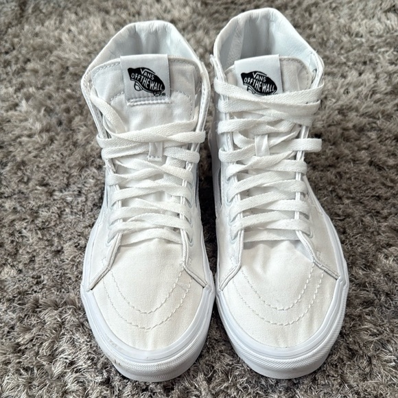 Vans Classic White High-Tops unisex men’s 7.5 
Wome’n Size 9 - Picture 5 of 12